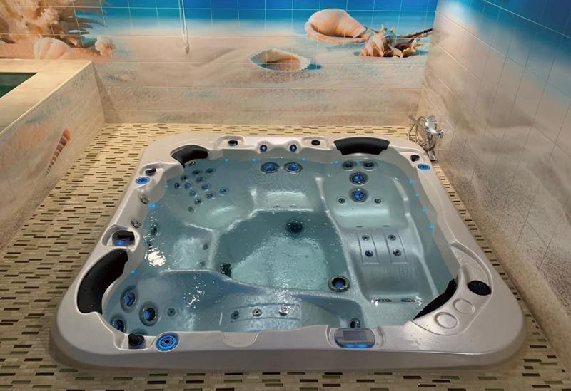 Краткий видеобзор спа-бассейна Vortex Spas Cobalt на установке у клиента! Краткий видеобзор спа-бассейна Vortex Spas Cobalt на установке у клиента!